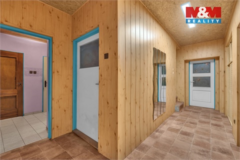 Prodej rodinného domu, 300 m² 12