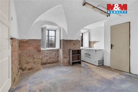 Prodej rodinného domu, 300 m² - 4