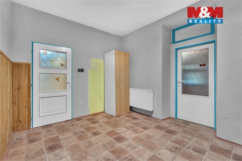 Prodej rodinného domu, 300 m² 18