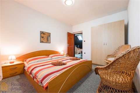 Prodej rodinného domu, 187 m² - 4