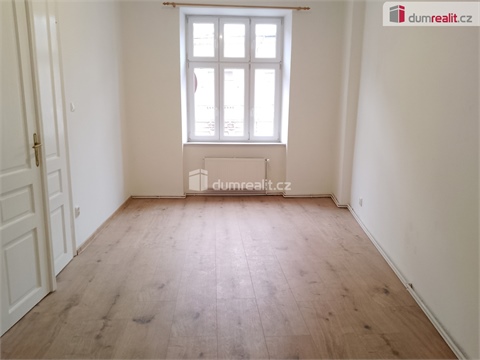Pronájem bytu 3+1, 93 m² - 2