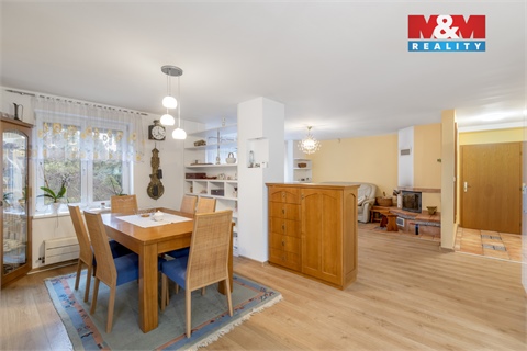 Prodej rodinného domu, 265 m² 18