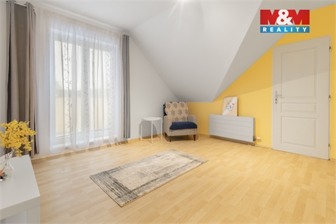 Prodej rodinného domu, 265 m² 8