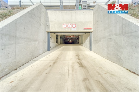 Prodej parkovacího místa, 15 m² - 4