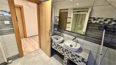 Pronájem bytu 2+1, 81 m² 6