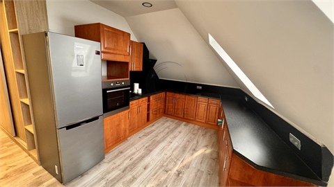 Pronájem bytu 2+1, 81 m² - 0