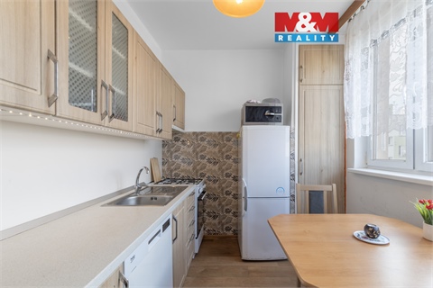 Pronájem bytu 3+1, 74 m² 0