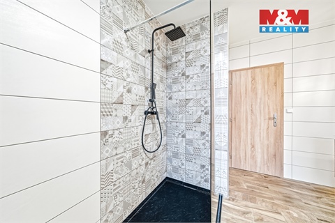 Prodej rodinného domu, 126 m² - 22