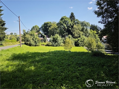 Prodej stavebního pozemku, 1 528 m² 8