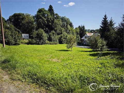 Prodej stavebního pozemku, 1 528 m² - 0