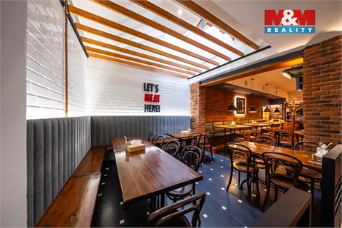 Prodej obchodních prostor, 890 m² 22