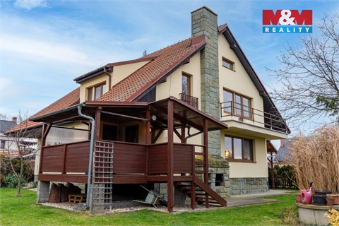 Prodej rodinného domu, 330 m² - 18