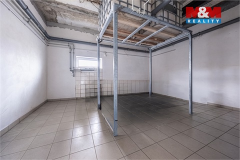 Prodej obchodních prostor, 326 m² 10