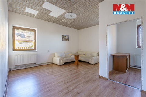 Prodej rodinného domu, 518 m² 28