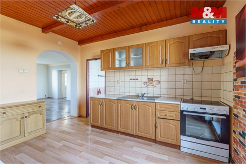 Prodej rodinného domu, 518 m² - 4