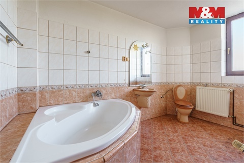 Prodej rodinného domu, 518 m² - 22