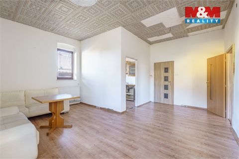 Prodej rodinného domu, 518 m² - 28