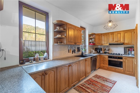 Prodej rodinného domu, 240 m² 4