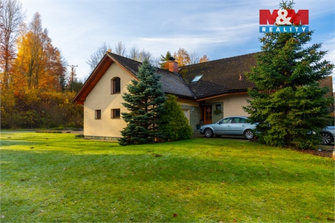 Prodej rodinného domu, 240 m² - 0