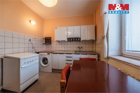 Pronájem bytu 1+1, 43 m² 2