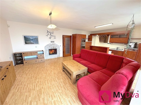 Prodej rodinného domu, 252 m² 10