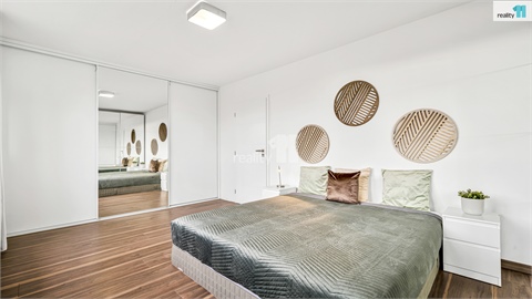 Prodej rodinného domu, 270 m² 18