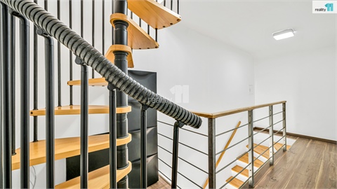 Prodej rodinného domu, 270 m² - 26