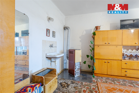 Prodej rodinného domu, 253 m² - 4