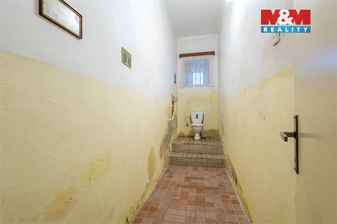 Prodej rodinného domu, 311 m² 12