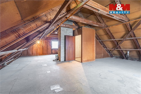 Prodej rodinného domu, 210 m² 28