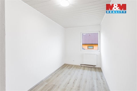 Prodej rodinného domu, 210 m² 8