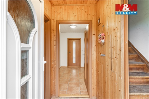 Prodej rodinného domu, 210 m² 14