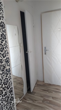 Pronájem bytu 1+1, 44 m² - 8