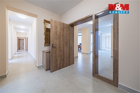 Prodej rodinného domu, 163 m² 28