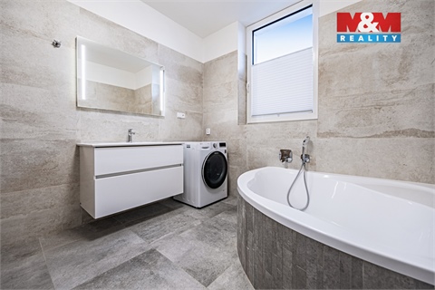 Prodej rodinného domu, 163 m² 26