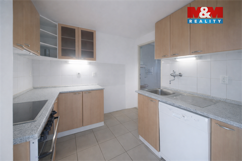 Prodej bytu 3+1, 70 m² - 0