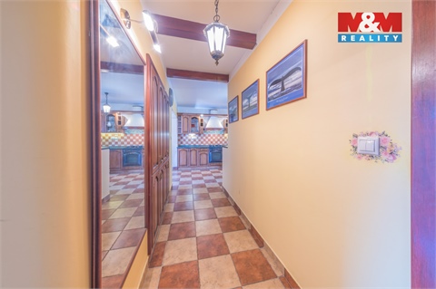 Prodej rodinného domu, 280 m² - 26