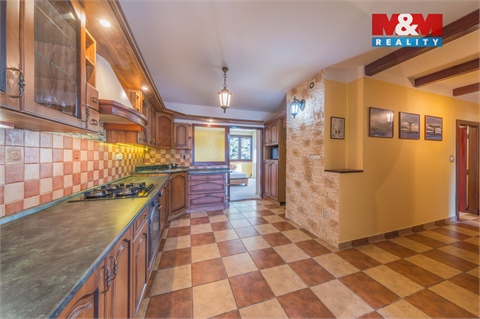 Prodej rodinného domu, 280 m² 4