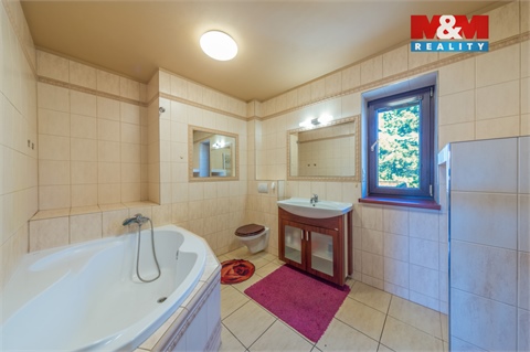 Prodej rodinného domu, 280 m² - 6