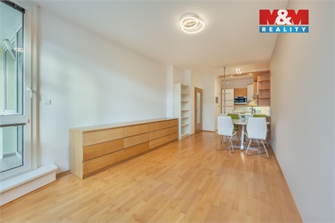 Pronájem bytu 2kk, 48 m² 2