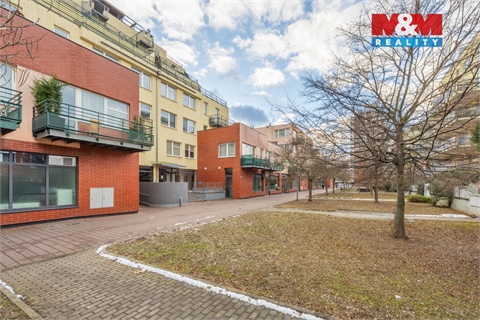 Pronájem bytu 2kk, 48 m² - 12