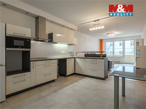 Prodej bytu 4kk, 134 m² - 0