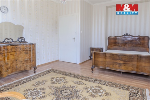 Prodej rodinného domu, 300 m² 18