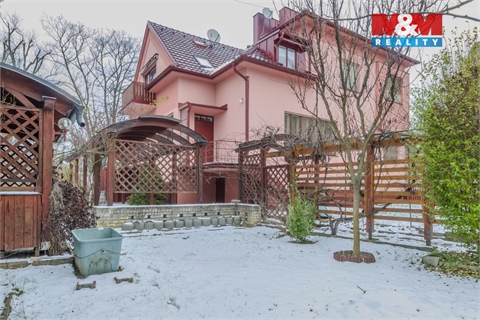 Prodej rodinného domu, 300 m² - 28