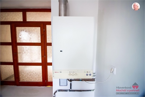 Prodej obchodních prostor, 210 m² 10