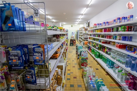 Prodej obchodních prostor, 210 m² - 22