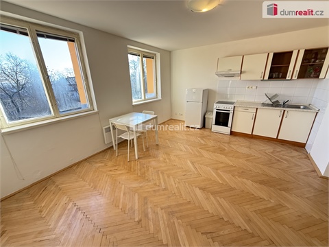 Pronájem bytu 2kk, 43 m² 2