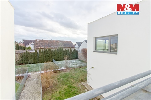 Pronájem bytu 3kk, 99 m² 18