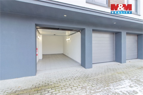 Pronájem bytu 3kk, 99 m² 2