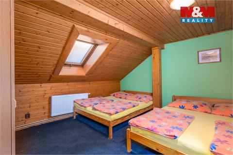 Prodej rodinného domu, 368 m² - 10